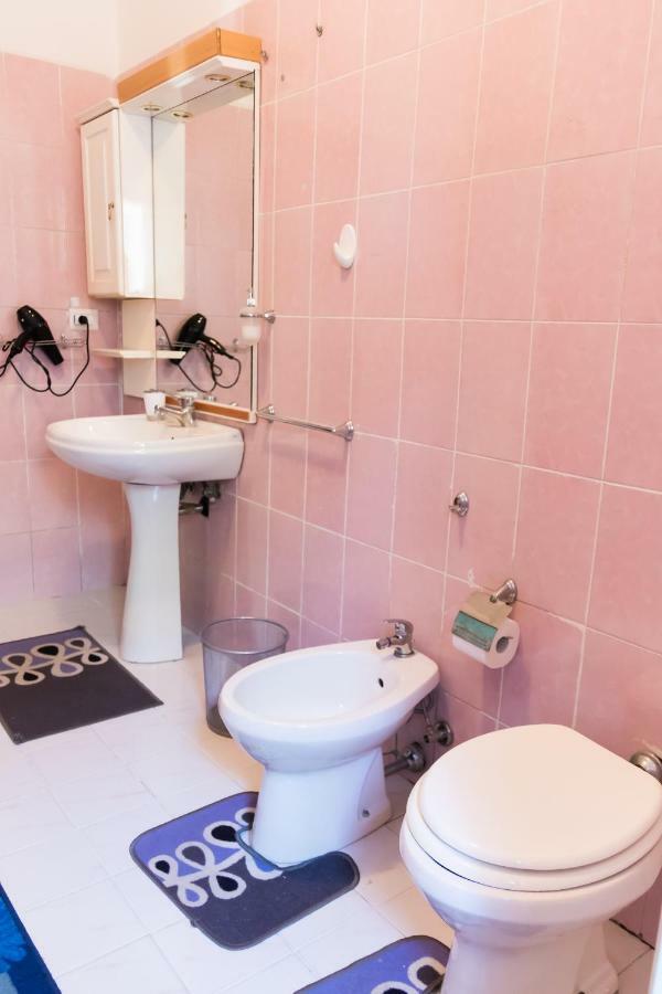 Tourist House Ostia Antica Hotel Понте Галерия Екстериор снимка